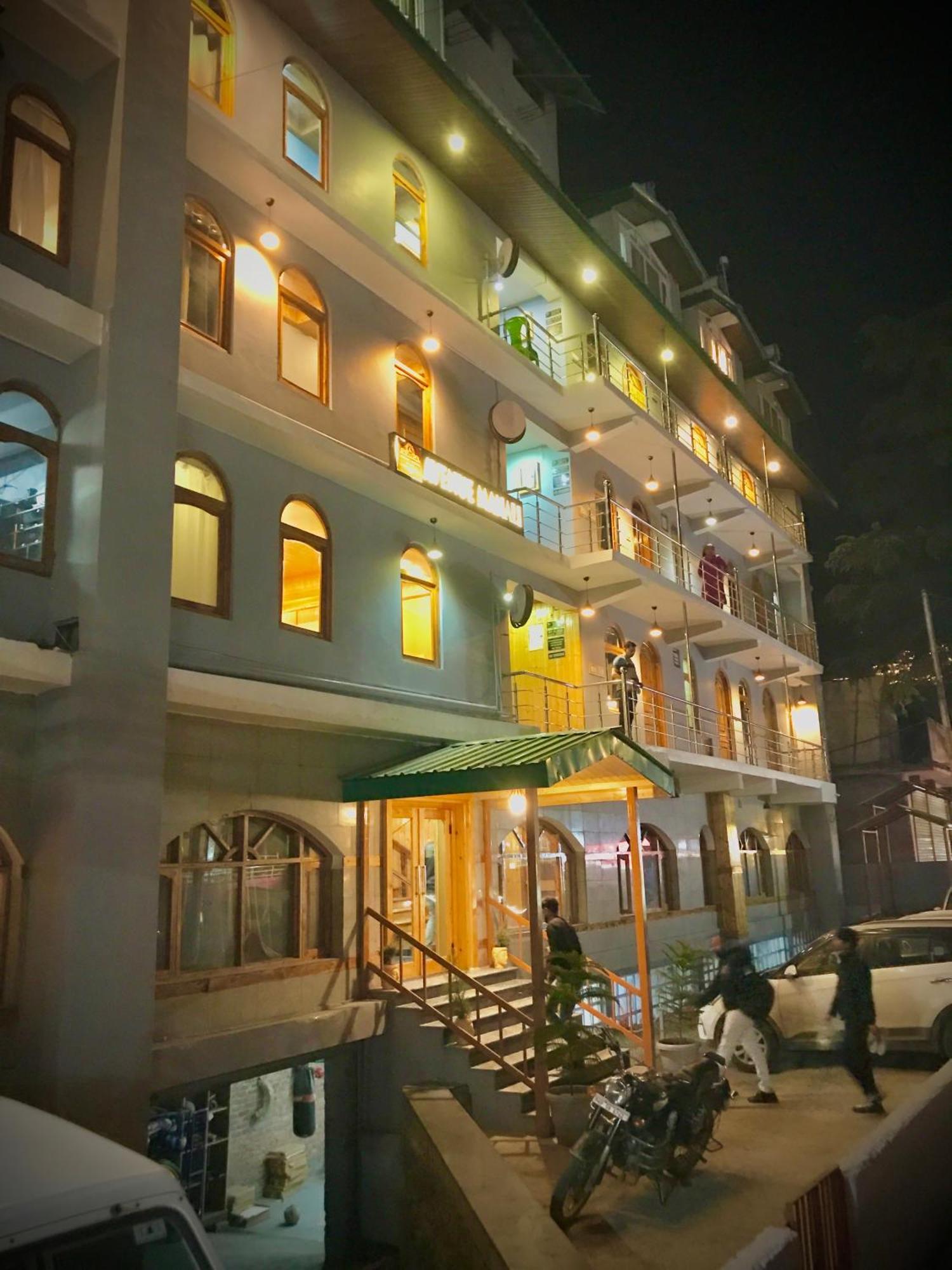 The Avenue River Side Hotel - Near Volvo Bus Stand Manali — Photos 3